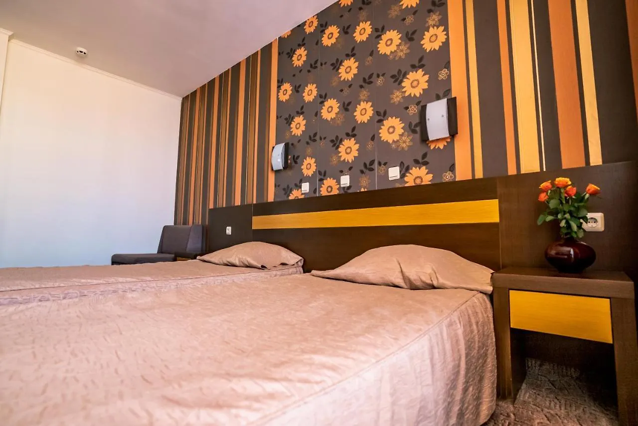 Izola Paradise Hotel Sunny Beach
